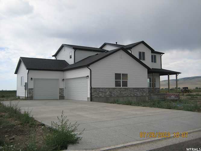 4541 W 16650 N Fielding, UT 84311