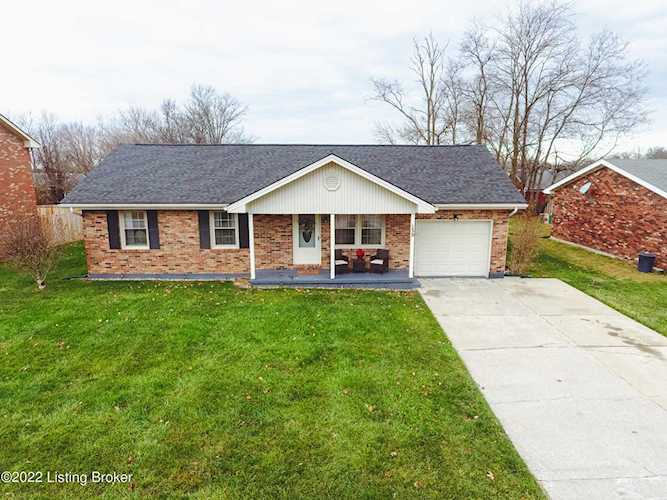 159 Robin Wood Dr Shelbyville, KY 40065