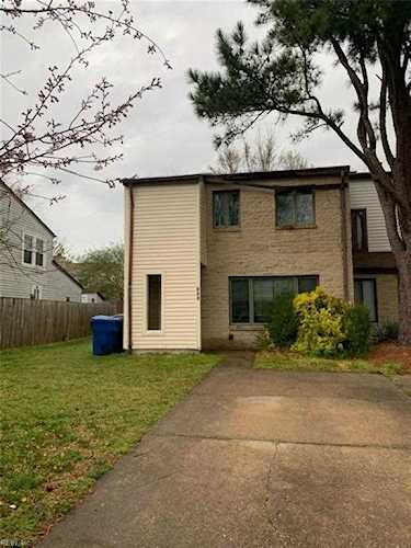 220 N Palmyra Dr Virginia Beach, VA 23462