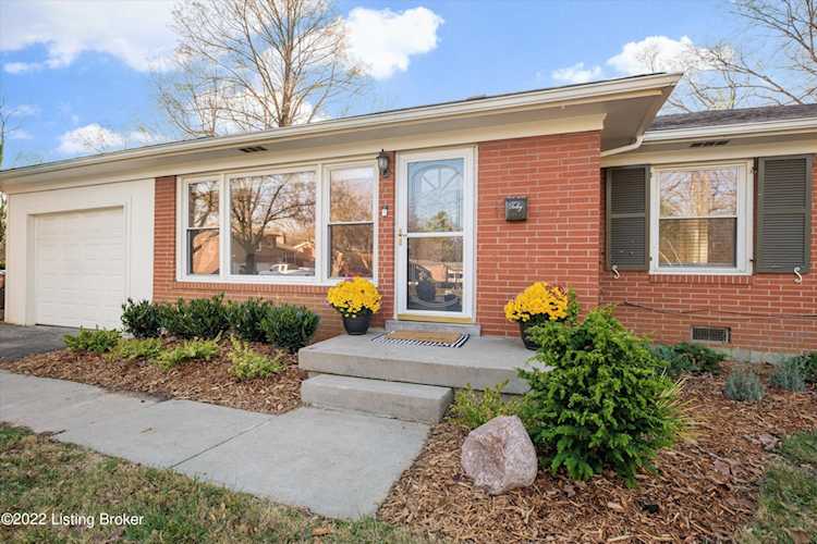 3148 Pamela Way Louisville, KY 40220 | MLS 1626147 Photo 1