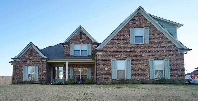 339 Eureka Trl Atoka, TN 38004