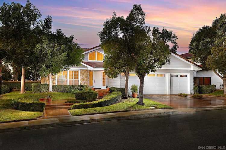 12490 Rue Cheaumont San Diego, CA 92131