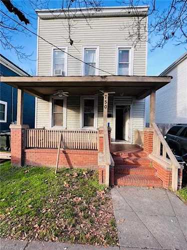 750 A Ave Norfolk, VA 23504 home for sale, MLS#10466506 - Crescas Real Estate Photo 1