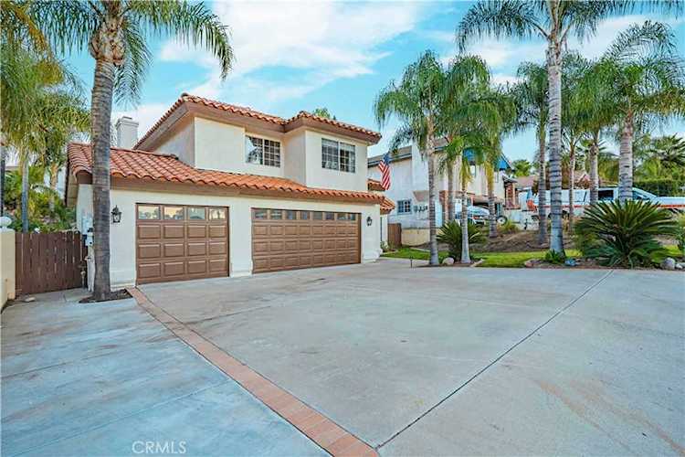 30336 Buck Tail Dr Canyon Lake, CA 92587