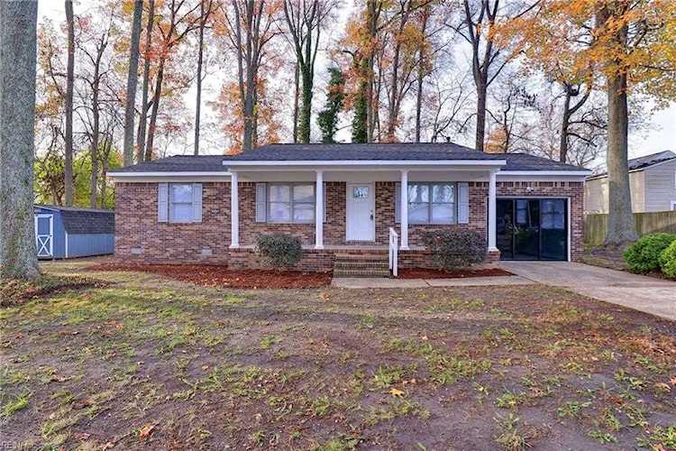 70 Ireland St Hampton, VA 23663