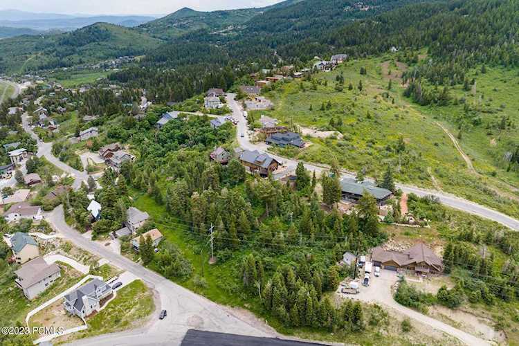 185 Crestview Dr Park City, UT 84098