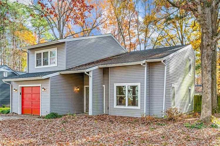 518 Great Park Dr Newport News, VA 23608 | MLS 10466560 Photo 1