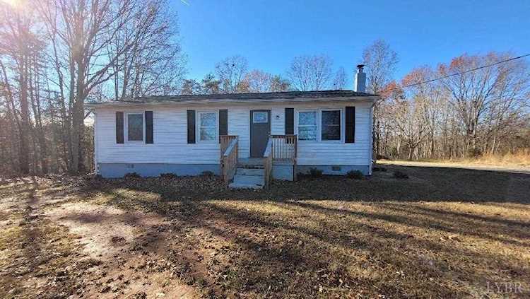 260 Bolling Hill Ln Madison Heights, VA 24572 | MLS 341683 Photo 1