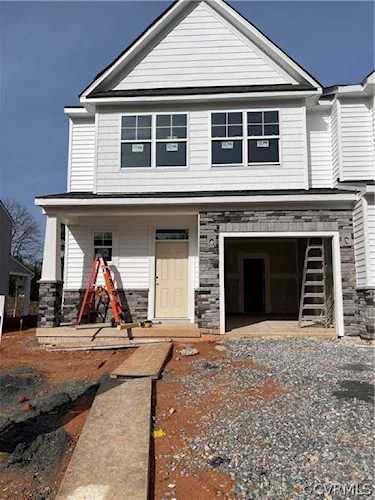 10600 Halflight Dr Chesterfield, VA 23236
