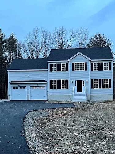214 Harwood Ave Littleton, MA 01460