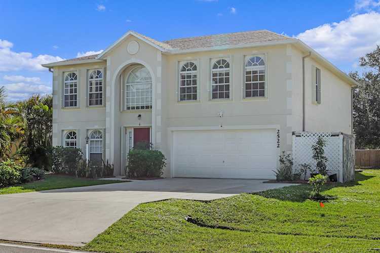 2522 SE Tiffany Avenue Port Saint Lucie, FL 34952