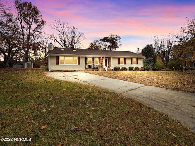 100 Estate Drive Jacksonville, NC 28540 | MLS 100360828 Photo 1