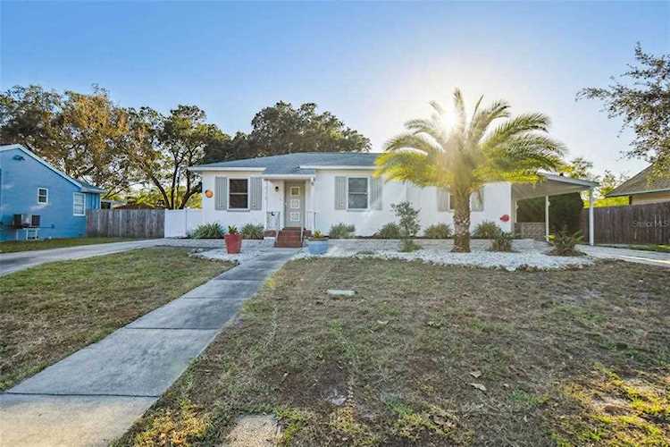 315 Buena Vista Dr S Dunedin, FL 34698