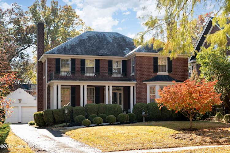 2302 Village Dr Louisville, KY 40205