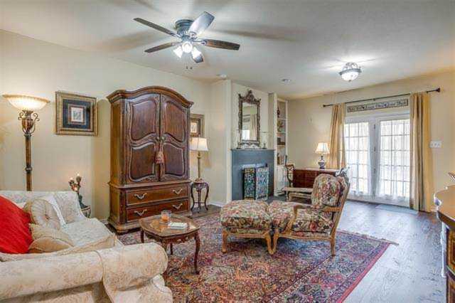 8511 Westover Court #232 Granbury, TX 76049