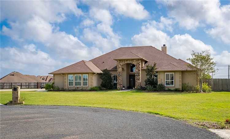 5310 Capernaum Ct Corpus Christi, TX 78413