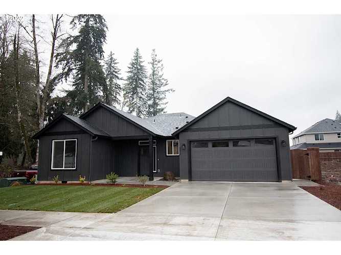 2412 NE 5th AVE Battle Ground, WA 98604