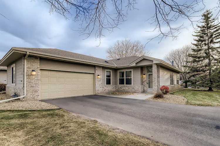 15116 Everleigh Circle Rosemount, MN 55068