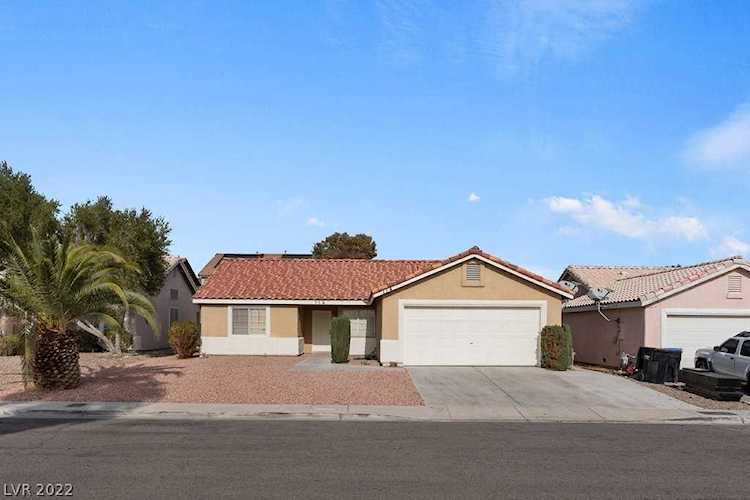 114 Breezy Shore Ave North Las Vegas, NV 89031