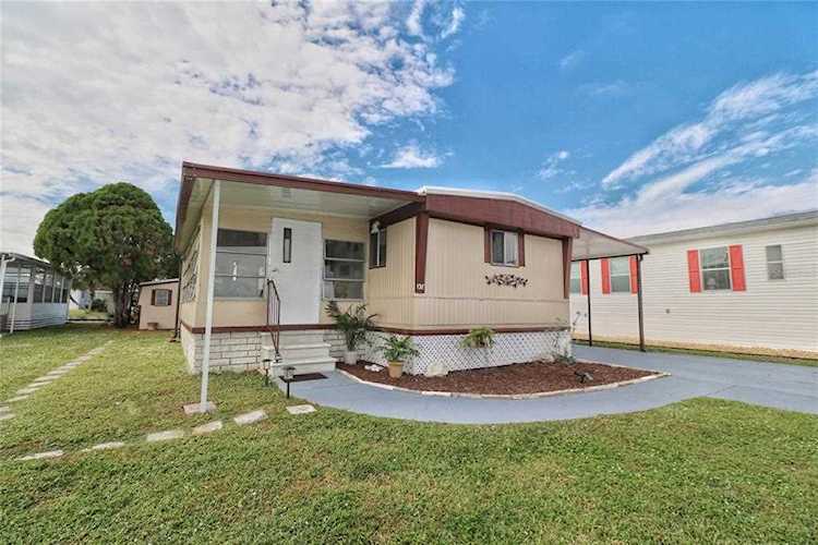 108 W Saint Johns WAY Apollo Beach, FL 33572