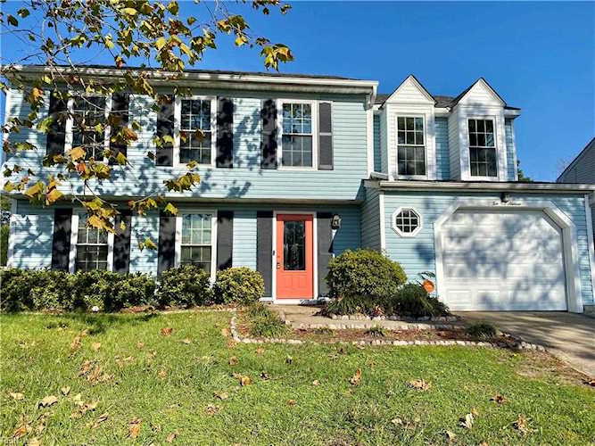 1016 Pastern Brief Virginia Beach, VA 23455