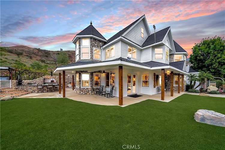 16002 Hope St Silverado Canyon, CA 92676