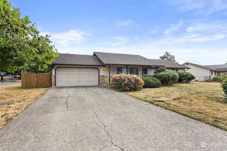 1004 Saint Michelle Ave Chehalis, WA 98532 MLS# 1997123 | PNWR.com Photo 1