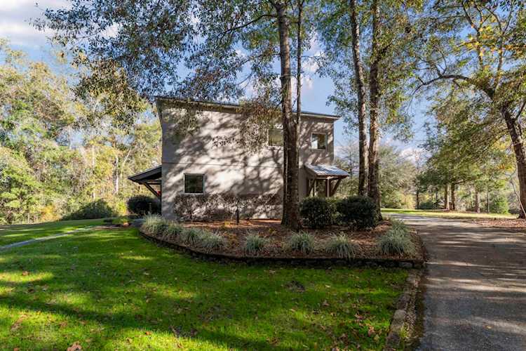 256 Lester Price Road Ponce De Leon, FL 32455