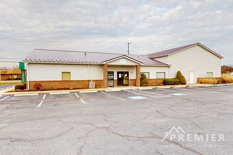 929 LYCOMING MALL DRIVE Muncy, PA 17756