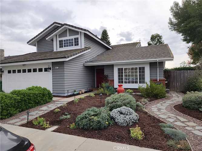 6 Stonewall Irvine, CA 92620 | MLS OC22247148 Photo 1
