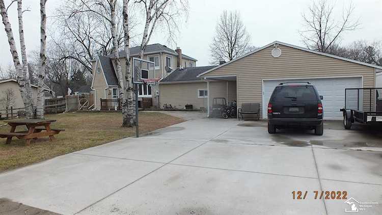 2559 Schafstal Lambertville, MI 48144 | MLS 57050097535 Photo 1