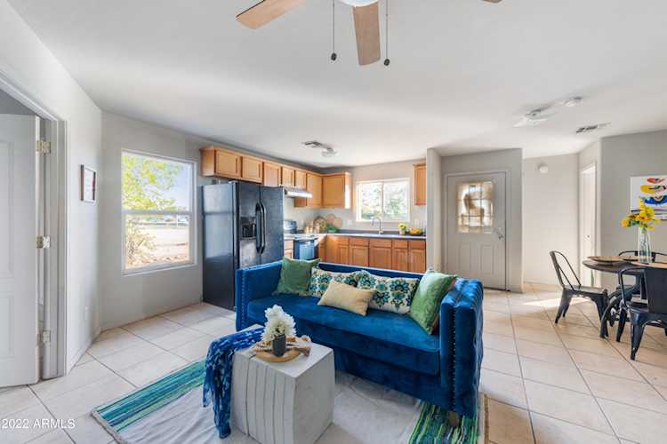2840 W Madison Street Phoenix, AZ 85009 | MLS 6496976 Photo 1