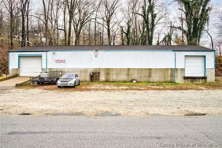 291 Valley Rd Corydon, IN 47112