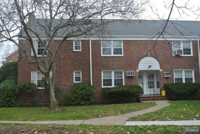 127B River Drive Elmwood Park, NJ 07407