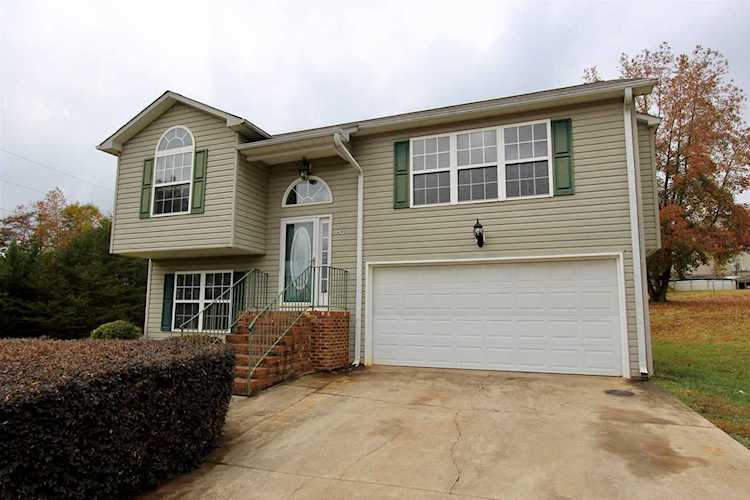 690 Jordan Creek Road Inman, SC 29349