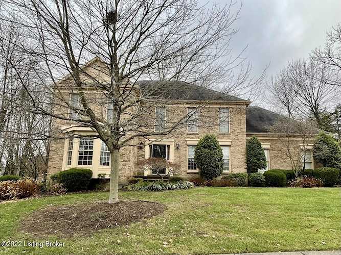 14206 Lake Forest Dr Louisville, KY 40245 MLS 1627427
