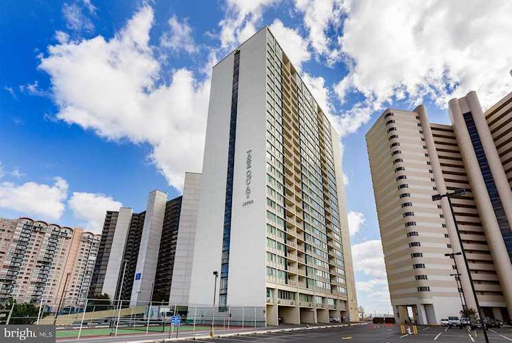 10700 Coastal Hwy #1304 Ocean City MD is a condo for sale | BEACHLIFE | Quay Photo 1