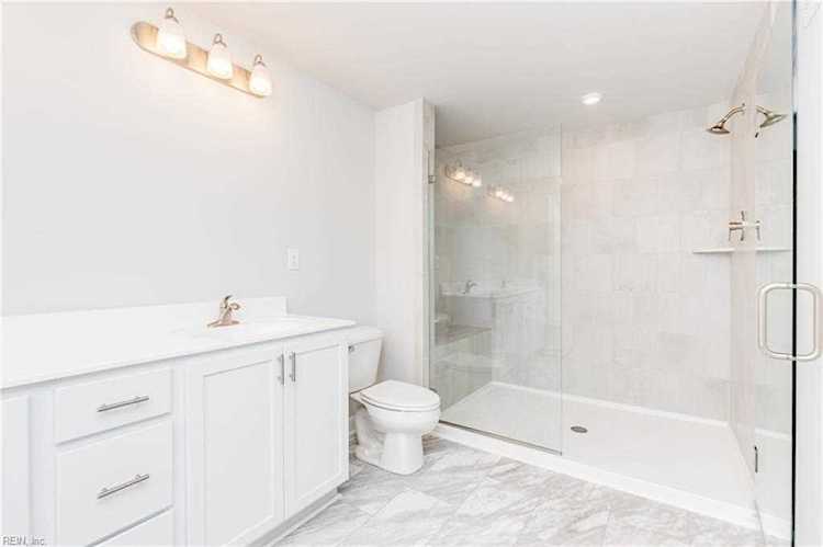 2429 Dunning Arch Virginia Beach, VA 23456