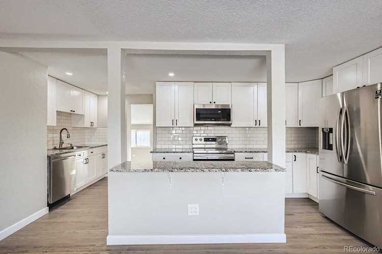 5310 W 4th Ave Lakewood, CO 80226