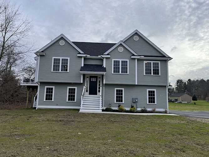 107 Putnam Hill Road Sutton, MA 01590