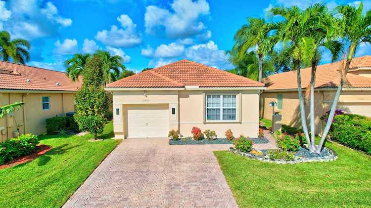 15502 Fiorenza Circle Delray Beach, FL 33446