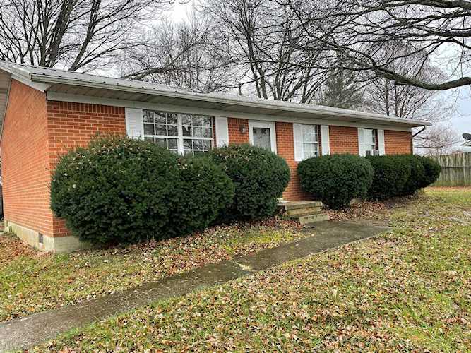 204 Chase Ct Berea, KY 40403