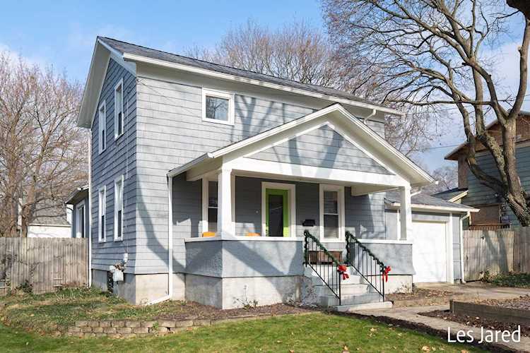 183 E Bridge St NE Rockford, MI 49341 | MLS 22050334 Photo 1