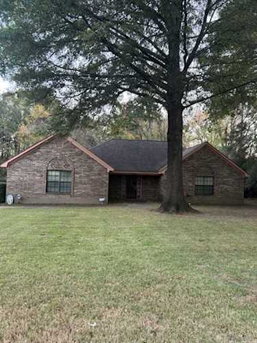 7281 Centralia Rd Bartlett, TN 38135