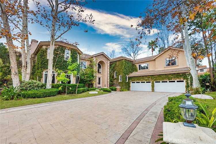 4261 Temma Ct Calabasas, CA 91302