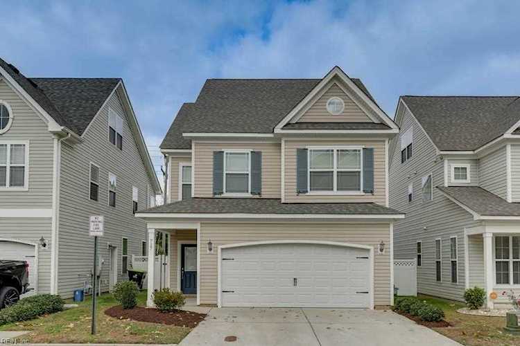 717 Valentine Ln Virginia Beach, VA 23462 | MLS 10467417 Photo 1