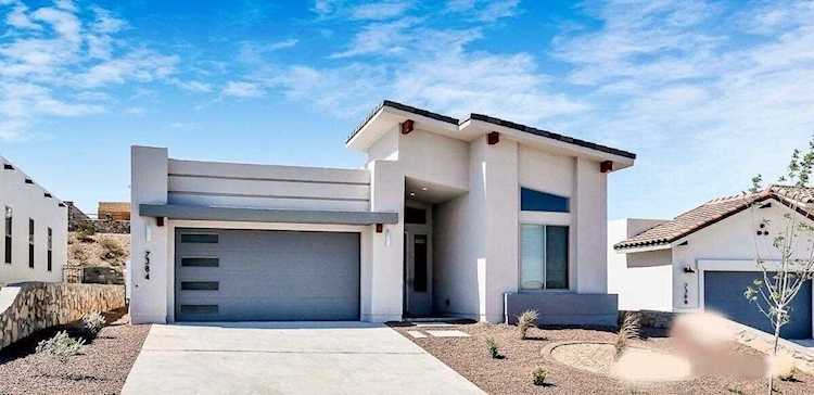 7425 Caveson Ct El Paso, TX 79911