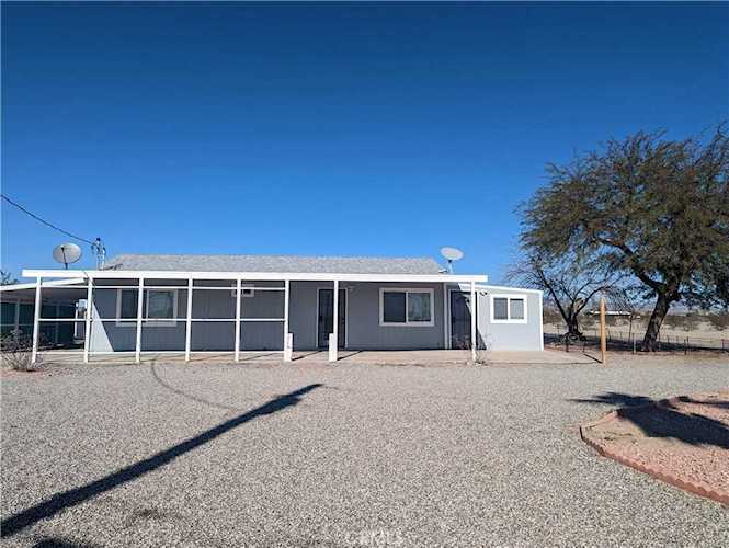 6900 Pima Ct Big River, CA 92242