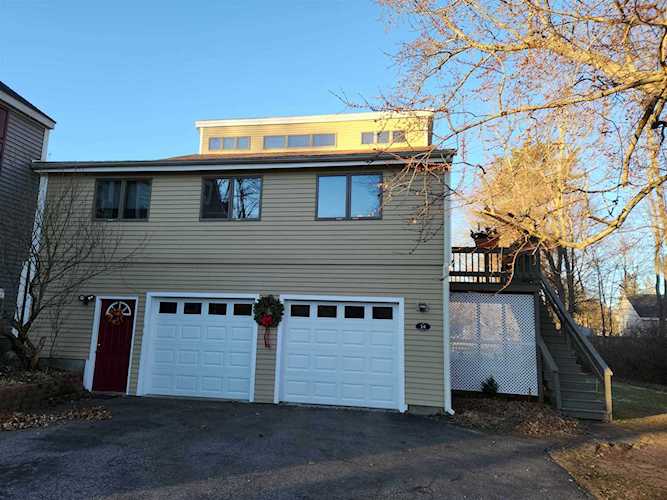 14 Dearborn Ave Seabrook, NH 03874