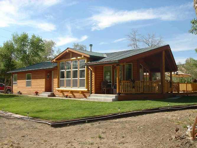 240 N 2250 E Beaver, UT 84713